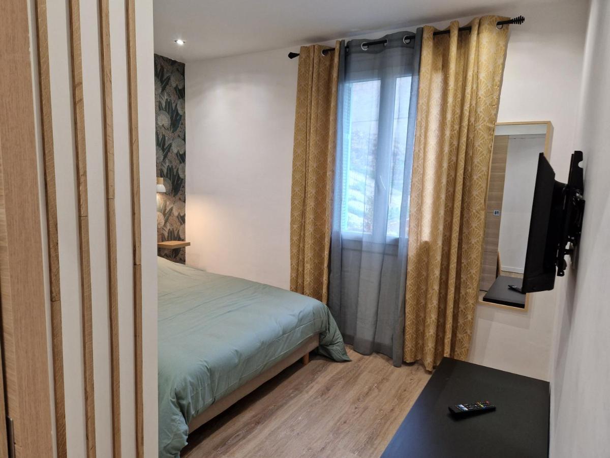 Appartement Ajaccio Climatise 4 Personnes Parking Gratuit Exteriör bild