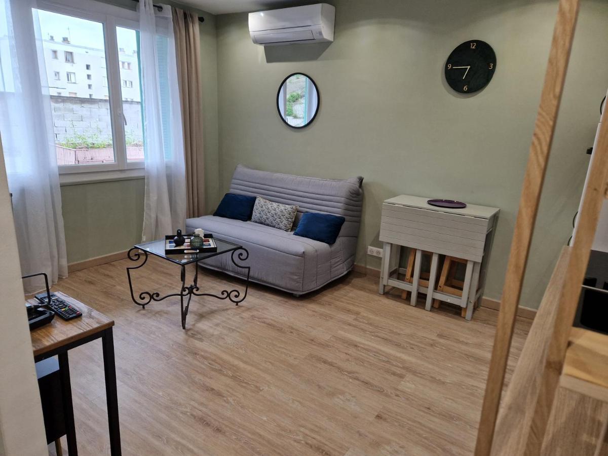 Appartement Ajaccio Climatise 4 Personnes Parking Gratuit Exteriör bild